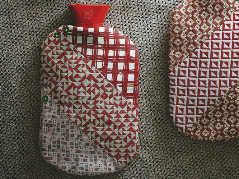 World Of Interiors September 2016 – Komon Strawberry